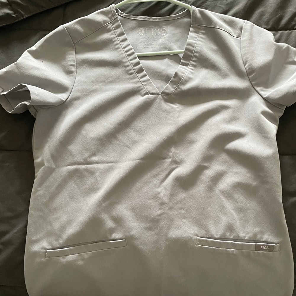 Figs XS Grey scrub set Like New!!